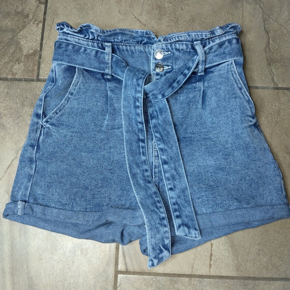 Wild Fable Women Medium Wash Paperbag Waist Denim Shorts Blue XS